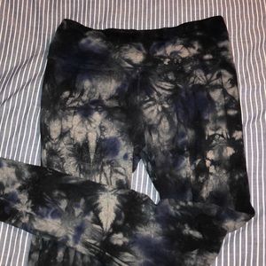 Calvin Klein tie dye leggings